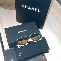 Chanel Ch6056 Cat Eye Celebrity Sunglasses 