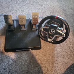 Thrustmaster T248 Racing Wheel (PS5, PS4 and PC) Paddle Shifters, Force Feedback