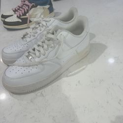 Nike Sneakers 