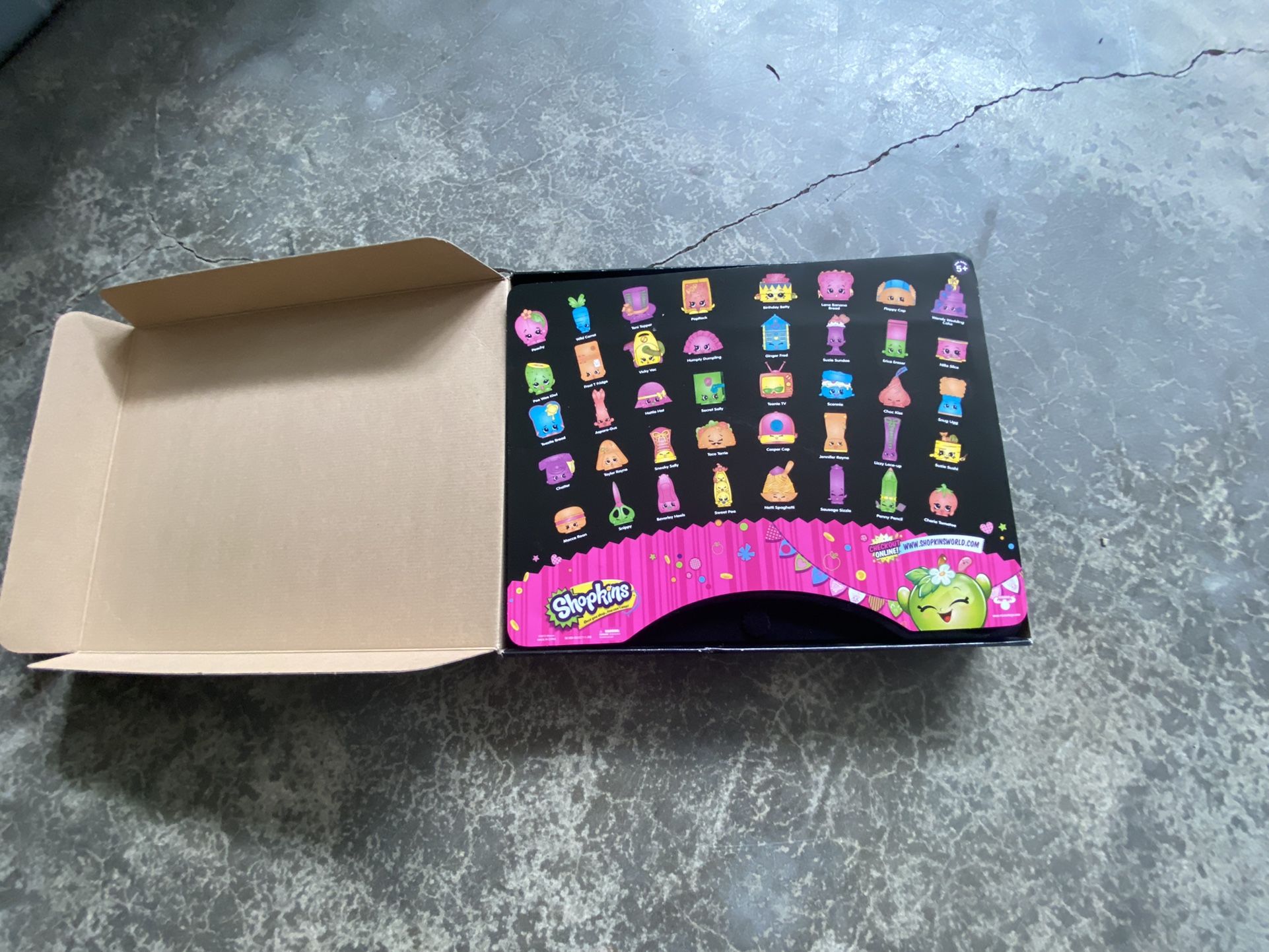 Special Edition Shopkins New Never Played With