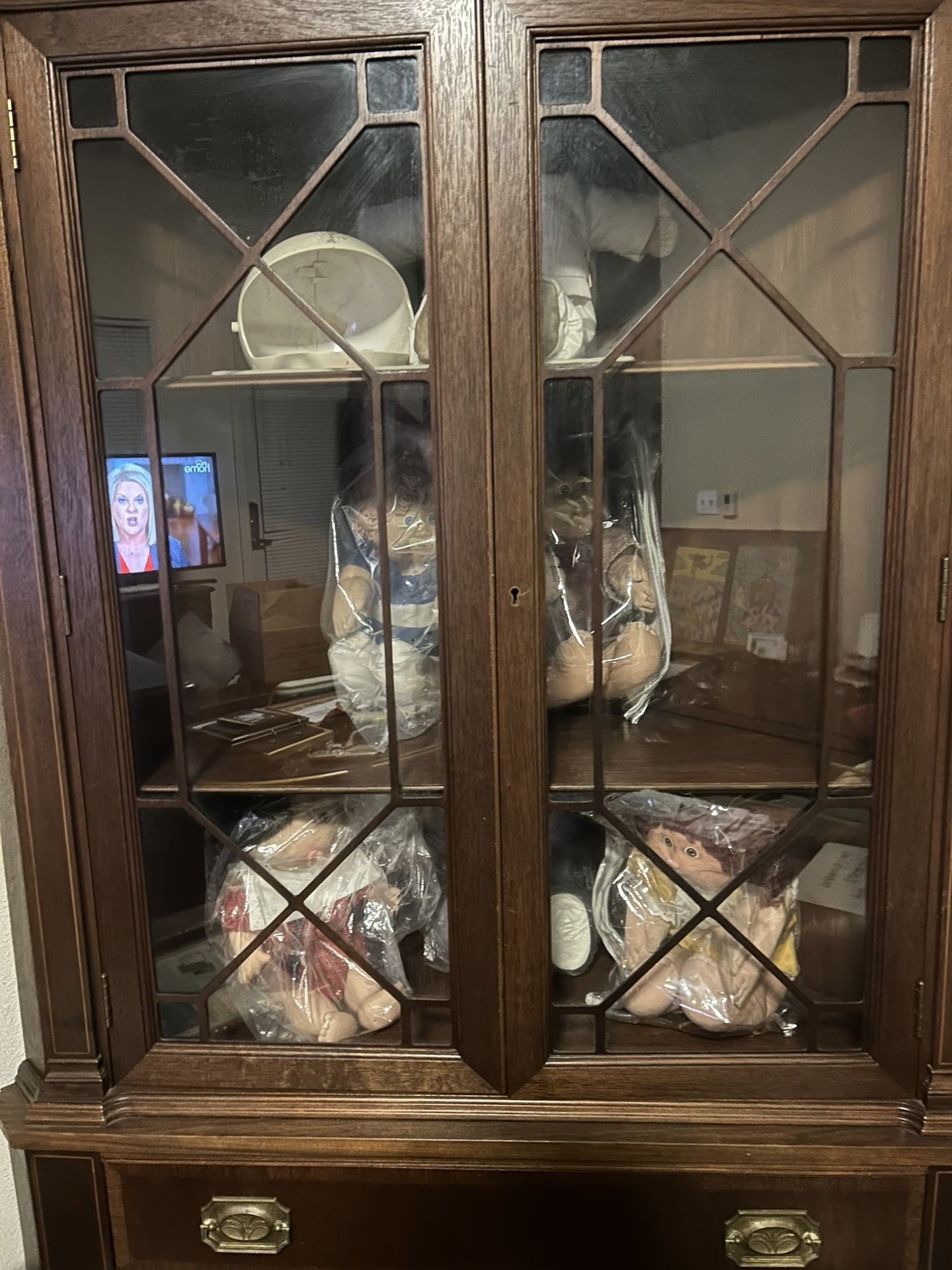 CORNER VINTAGE CABINET 