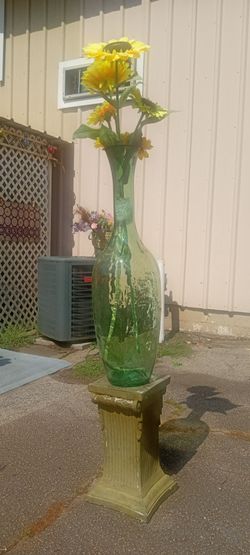 New recycled glass floor vase 32 inch tall thick and elegant made in Portugal