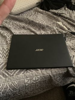 Acer aspire 1 laptop