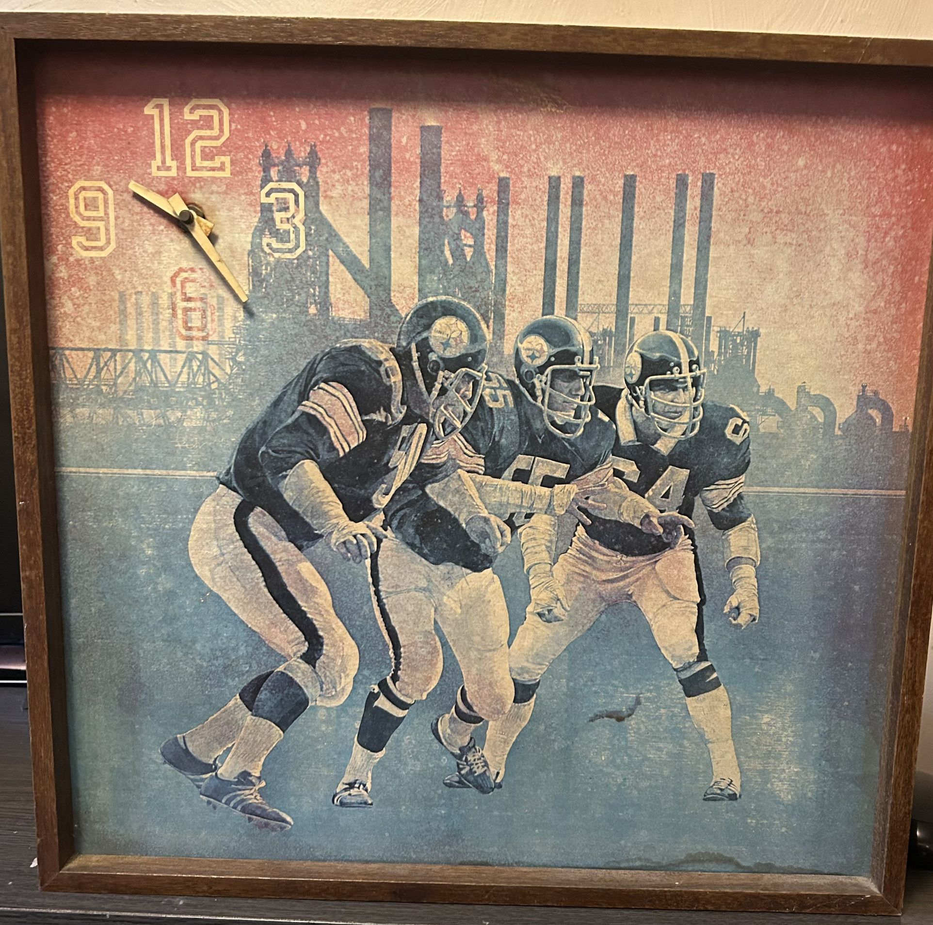 Rare 1979 Steelers Clock!