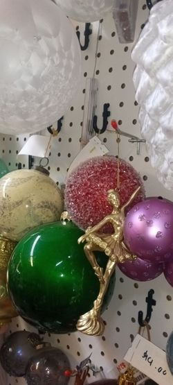 New assortment of large Christmas ornaments shatter proof 5)20 dollar's each bundle deals available high quality shatter proof