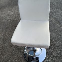 Bar Stool , Adjustable Height  With Foot Rest 