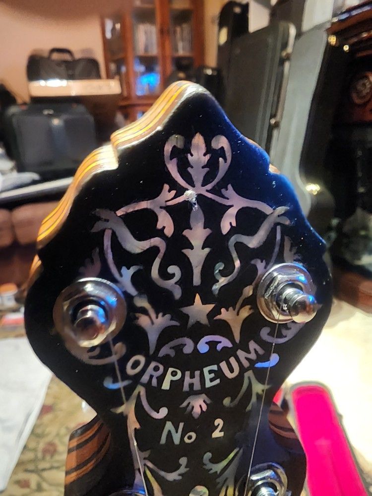 Vintage Rare Orpheum 2 Tenor Banjo. Excellent Condition For Its Age. 1920s.