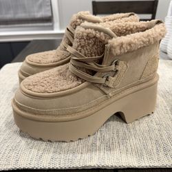 UGG Womens Classic New Heights Lace-Up Suede Shearling Platform Boots Sand