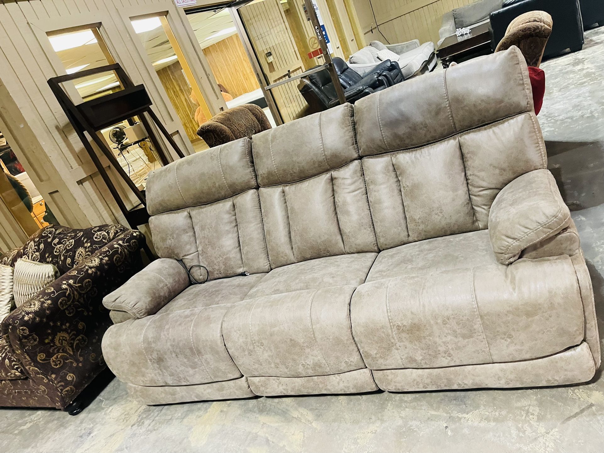 Recliner Sofa Electric 🐽