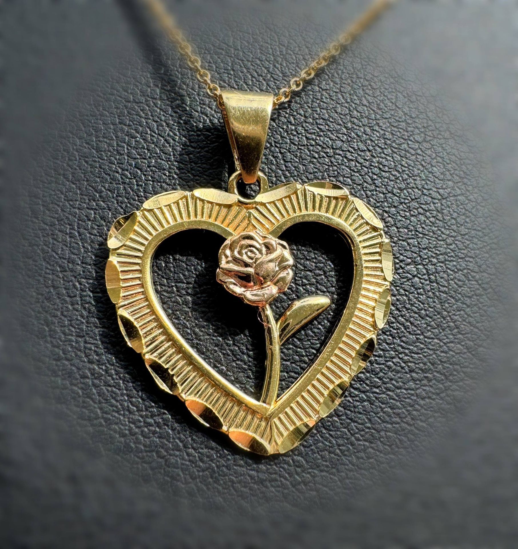 Jewelry 14k solid two tone yellow gold heart rose πΉ Pendant charm