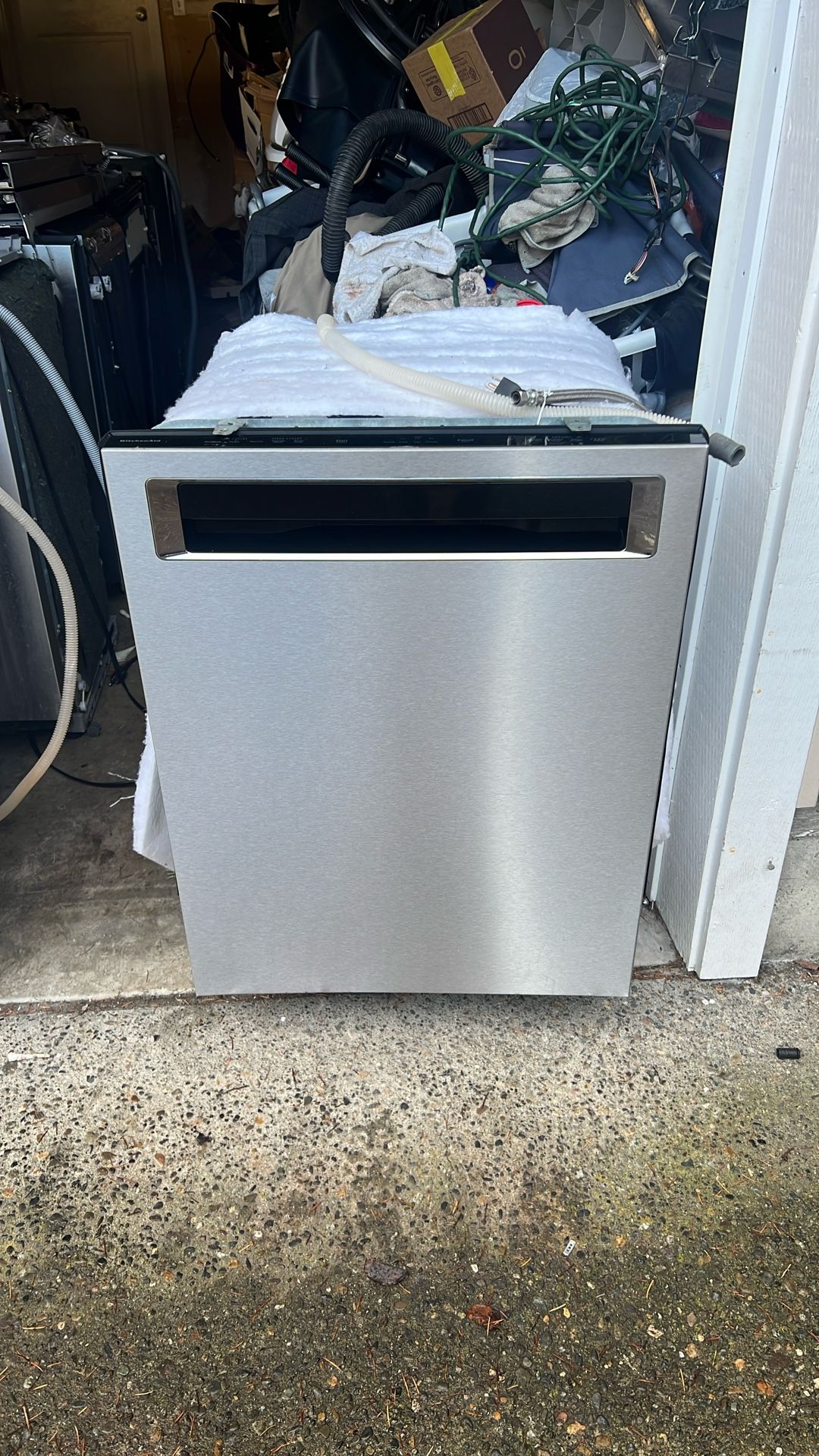 kitchen aid dishwasher 