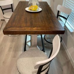 Counter Hight Dining Table And Swivel Bar Stools Color Options ⭐$39 Down Payment with Financing ⭐ 90 Days same as cash