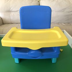Booster Seat - Safety 1st On-the-Go Fold-Up
