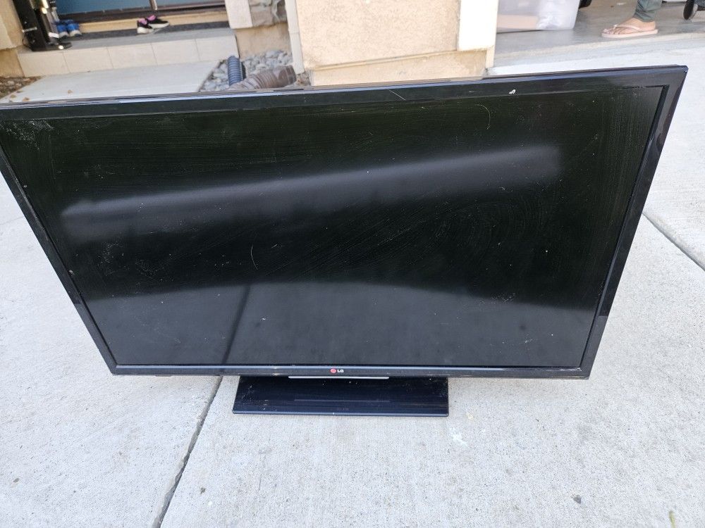 LG 32 Inch Tv