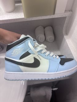 Nike Jordan Preschool 1 Mid (PS) 640737 401 - Size 10.5 mens Ice Blue/Black-sail-white