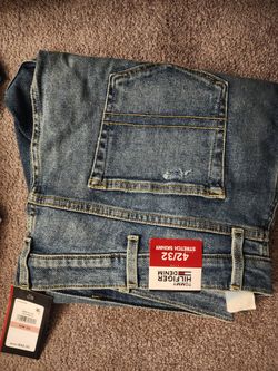 NWT Tommy Hilfiger Mens Jeans Size 42x32