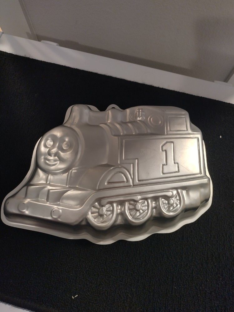 Wilton Thomas The Train Cake Pan Shipping Only
