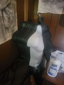 Men mannequin hangers