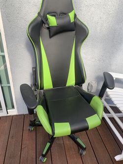 Gaming seats