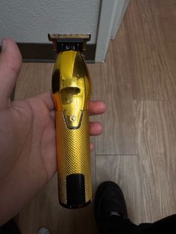 Gold trimmer