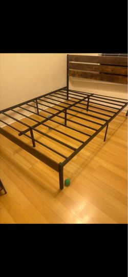 Full Size Bed Frame with Rustic Wood Headboard 🛏️