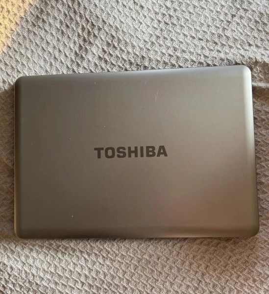 Toshiba Laptop With Webcam
