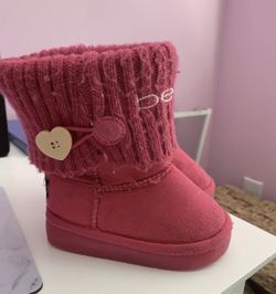 Boots size 7 toddler light up