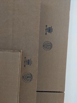 Boxes (Brand New)

15 9/16 x 12 1/16 x 7 1/2 - Quantity of 2
28 x 10 x 10 - Quantity of 6
24 x 18 x 12 - Quantity of 2

Pickup only in Brunswick. Than