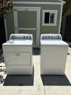 Whirlpool washer & dryer with hoses/drainage