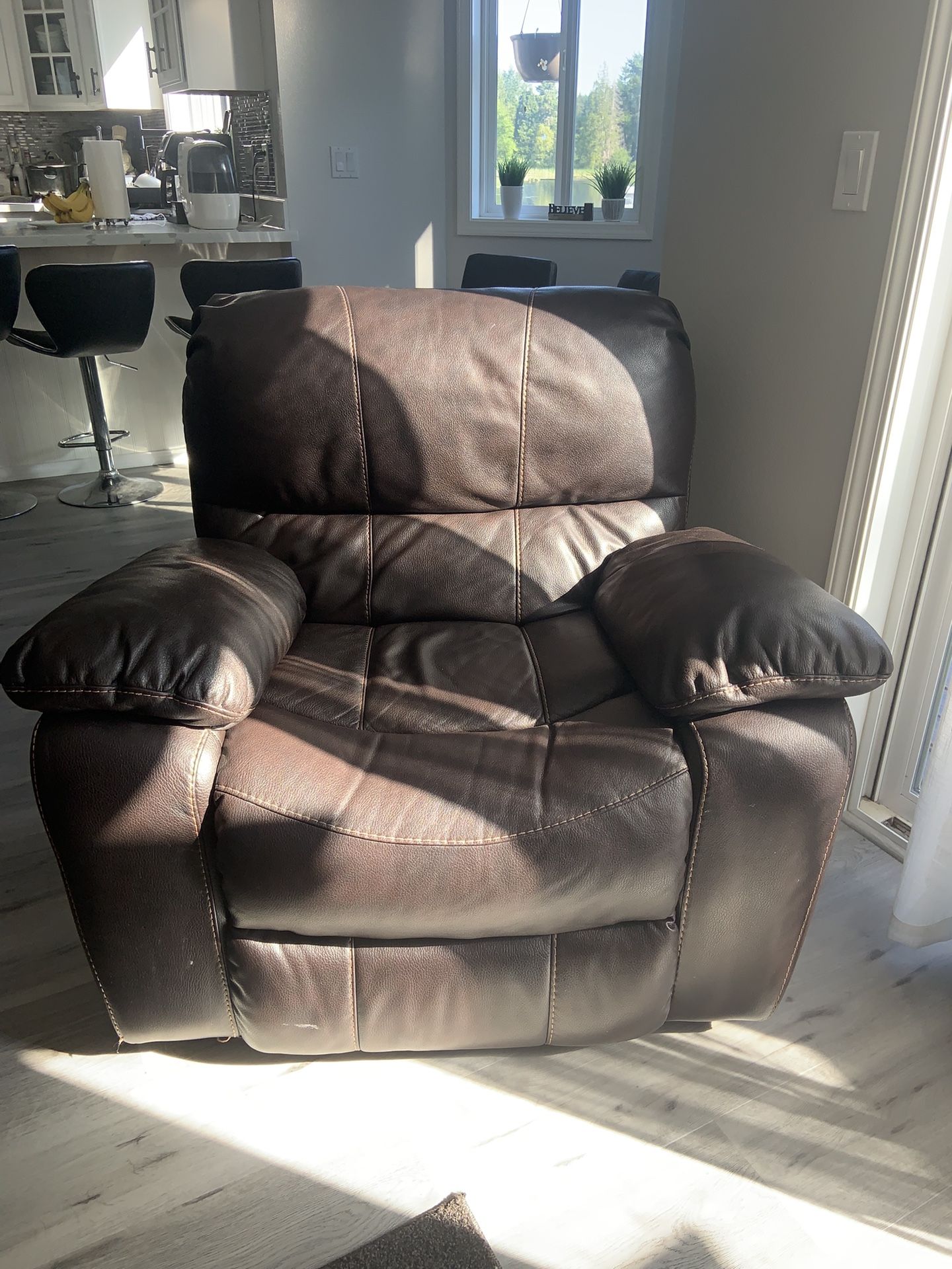 Full Set Couch Live Seat And Reclining Chair