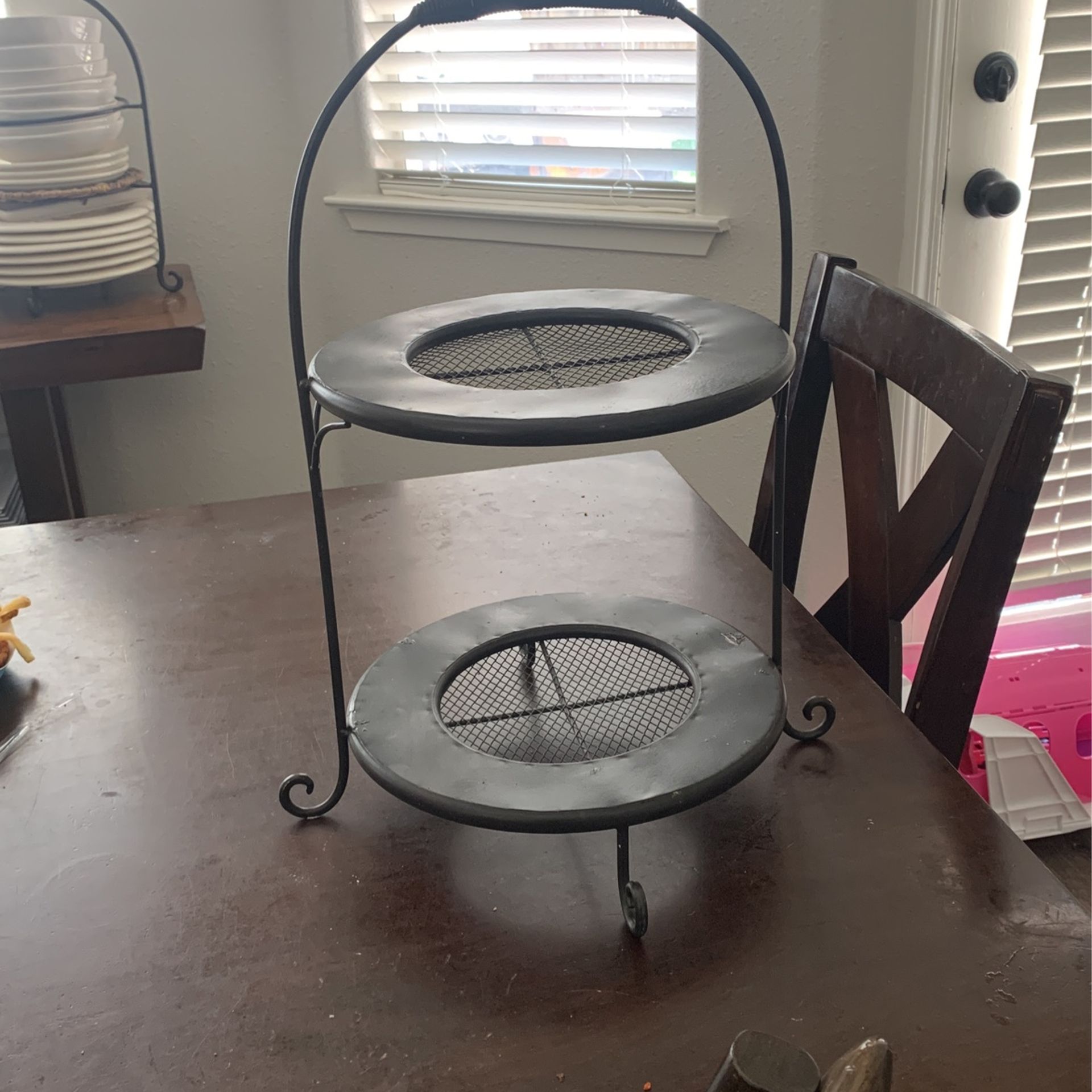 Small Metal Distress Shelf