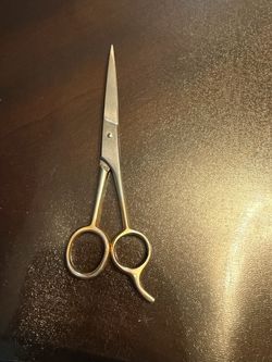 Barber styling scissors - New / READ BELOW ⬇️ ITS AVAILABLE WHY ASK