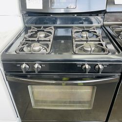 Black Kenmore Gas Stove