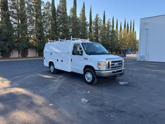 2016 Ford E-350 Cutaway