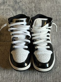 Air Jordan 1 Mid SE