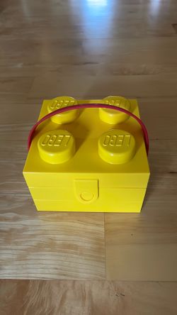 Lego Storage Brick / Box with Lego set included