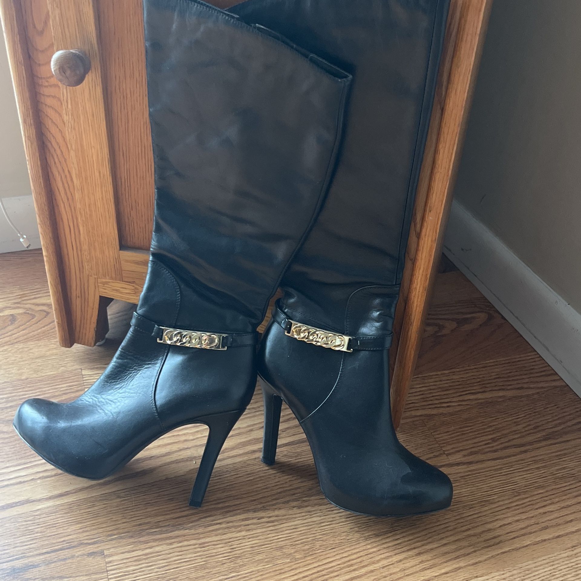 Black Heel Boots