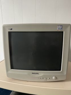 Vintage Phillips 105S CRT computer monitor from the 1990’s