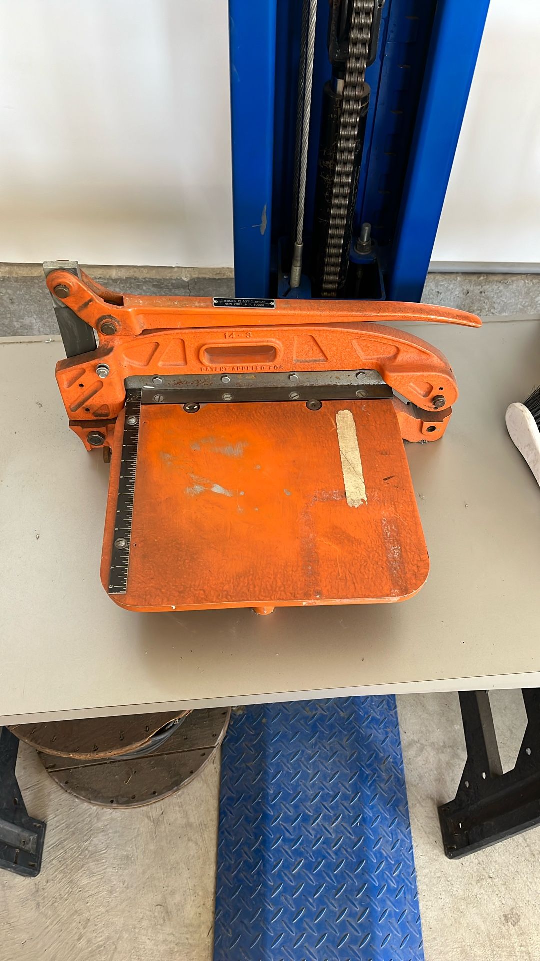 Hermes Plastic Shear