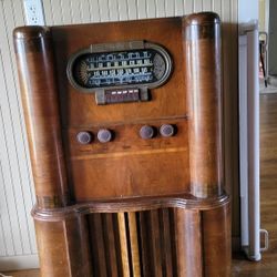 Cat Litter Box Cabinet Antique Radio
