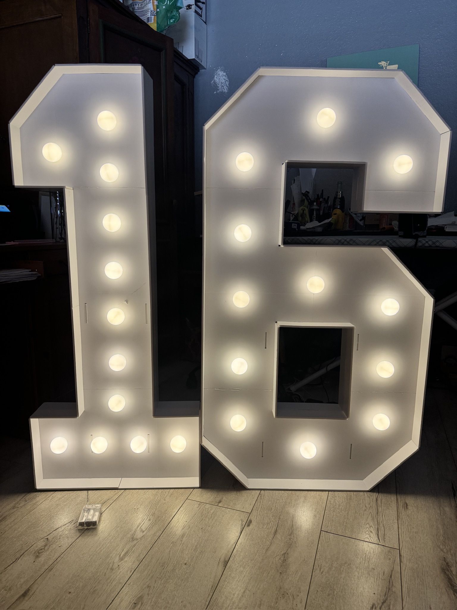 Marquee Numbers