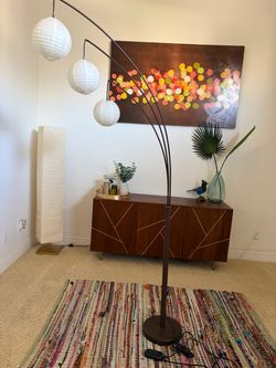 Floor lamp