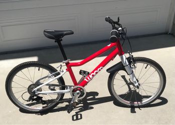 Woom “Go 4” Bike