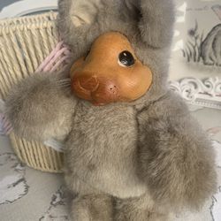 Vintage Bunny - Robert Raikes 