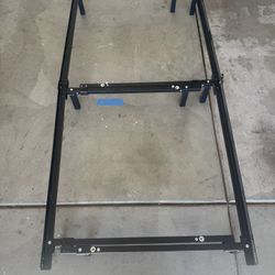 Bed Frame Twin/Full Size Adjustable Frame