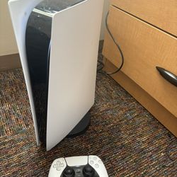 PS5 With Remote 