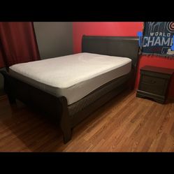 Dark brown bedroom furniture set