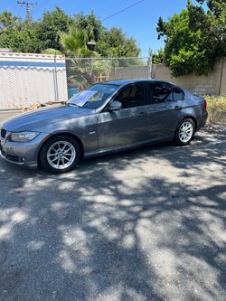 BMW 328i 2010