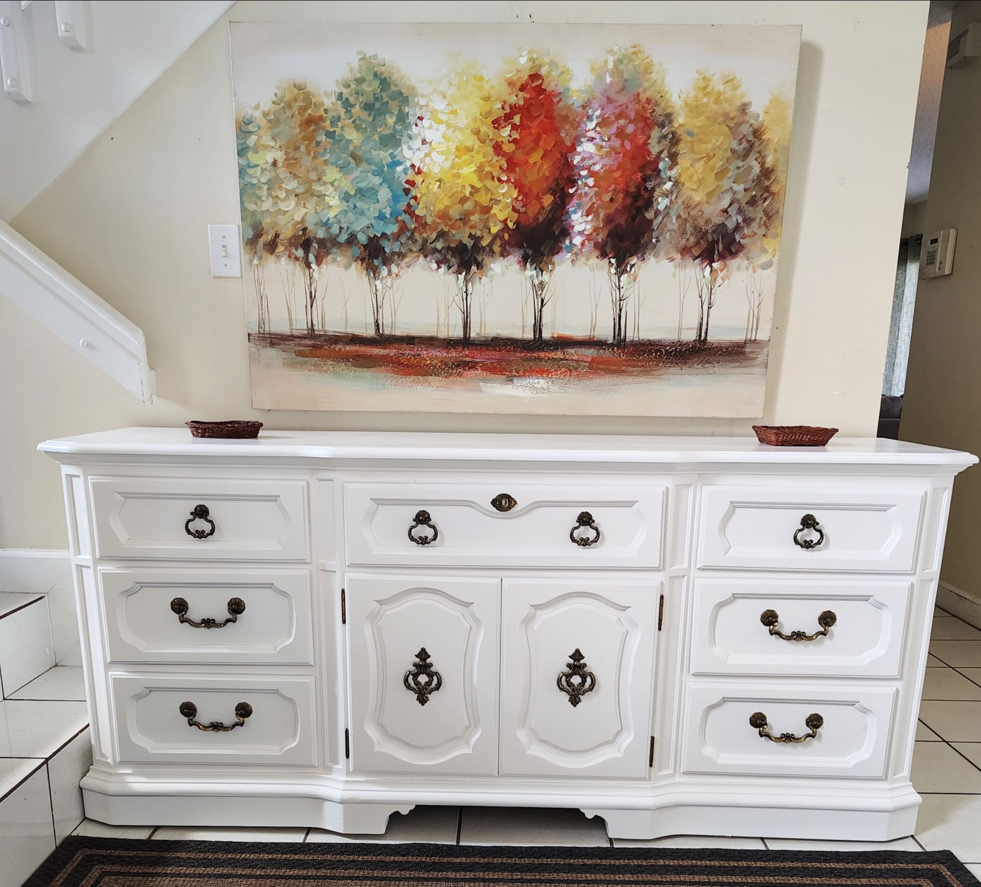 SOLID WOOD DRESSER EXCELLENT CONDITION DELIVERY AVAILABLE