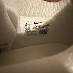 Nike Low Top Basketball Sneakers Gray Pink Aqua Knit Recycled Content